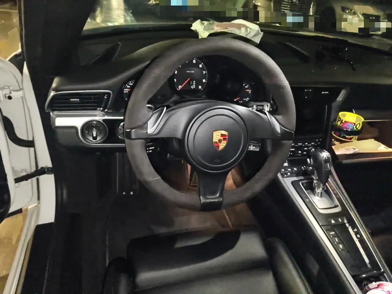 Porsche 911 2012 Carrera 3.4L — миниатюра 10