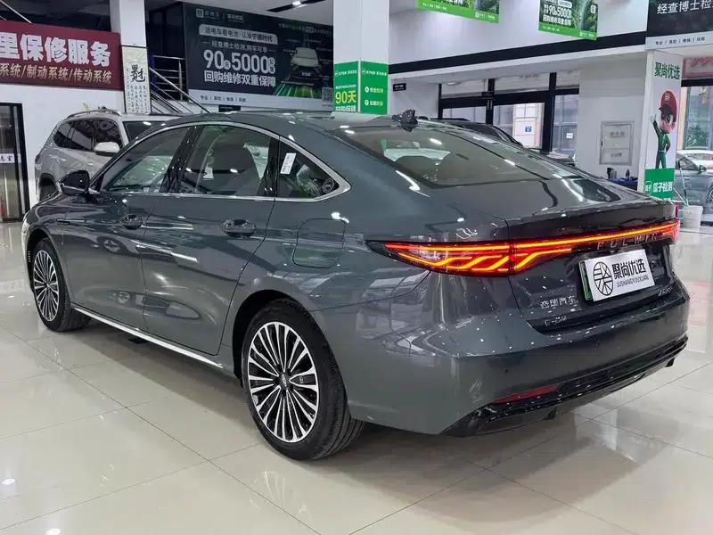 Fengyun A8L 2025 Model 145km Luxury Edition — миниатюра 4