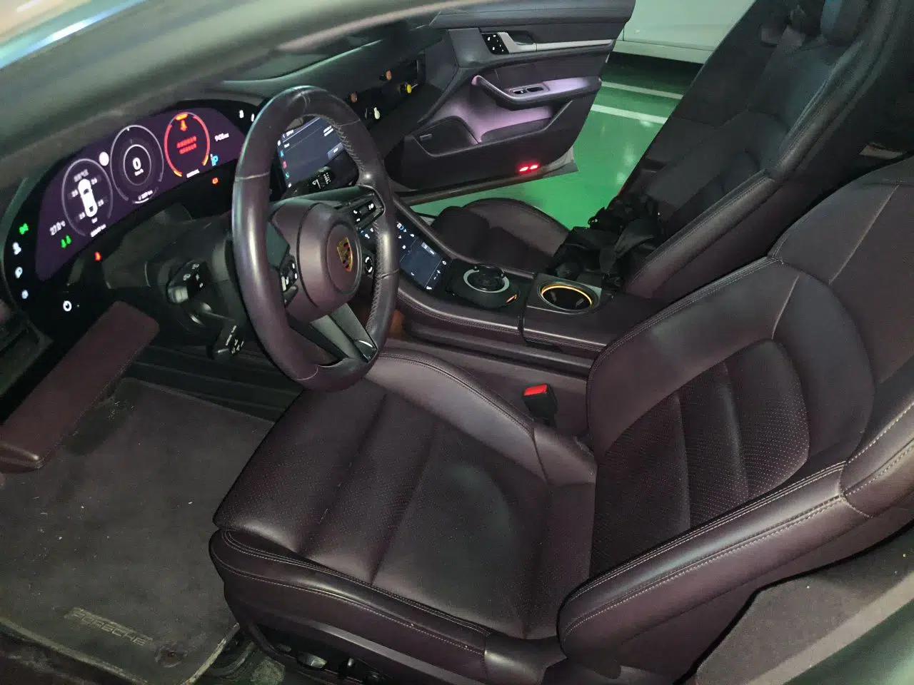 Porsche Taycan 2019 Taycan 4S — миниатюра 15