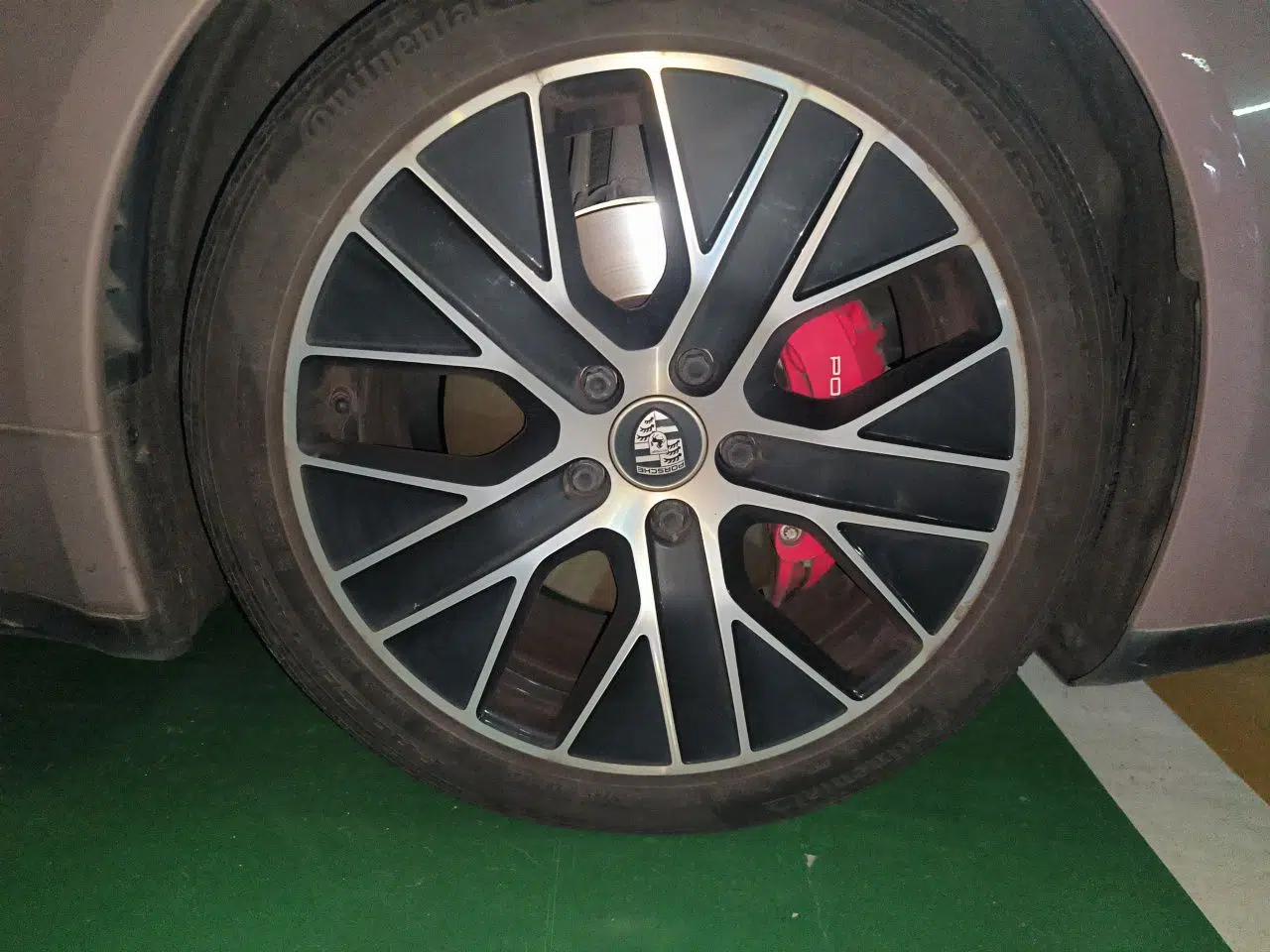Porsche Taycan 2019 Taycan 4S — миниатюра 8
