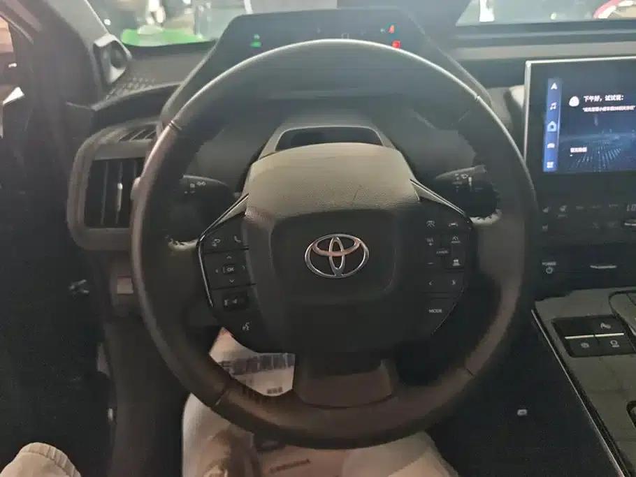 GAC Toyota bZ4X 2022 X-MODE 4WD Ultra — миниатюра 15