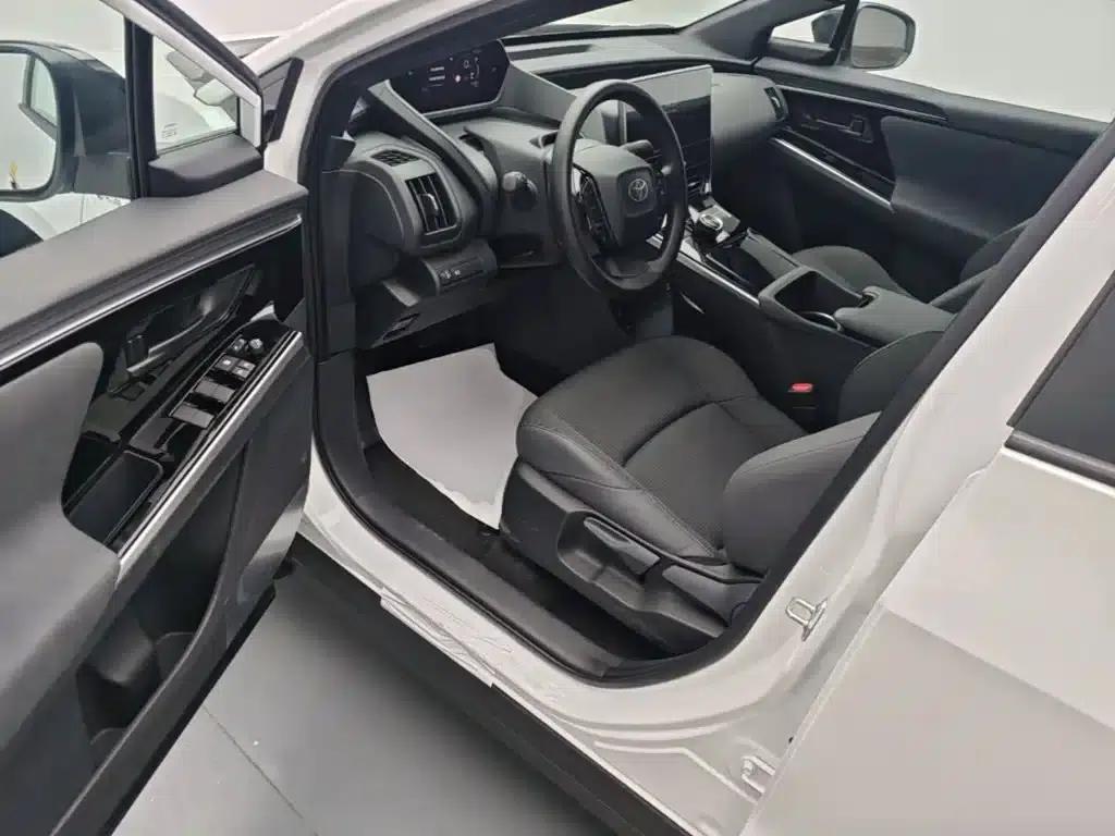 Platinum 4X 2025 Model 615 Air Edition — миниатюра 16