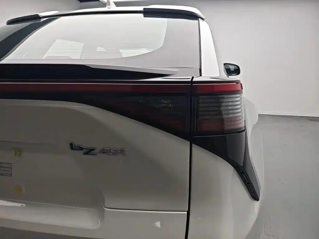Platinum 4X 2025 Model 615 Air Edition — миниатюра 8