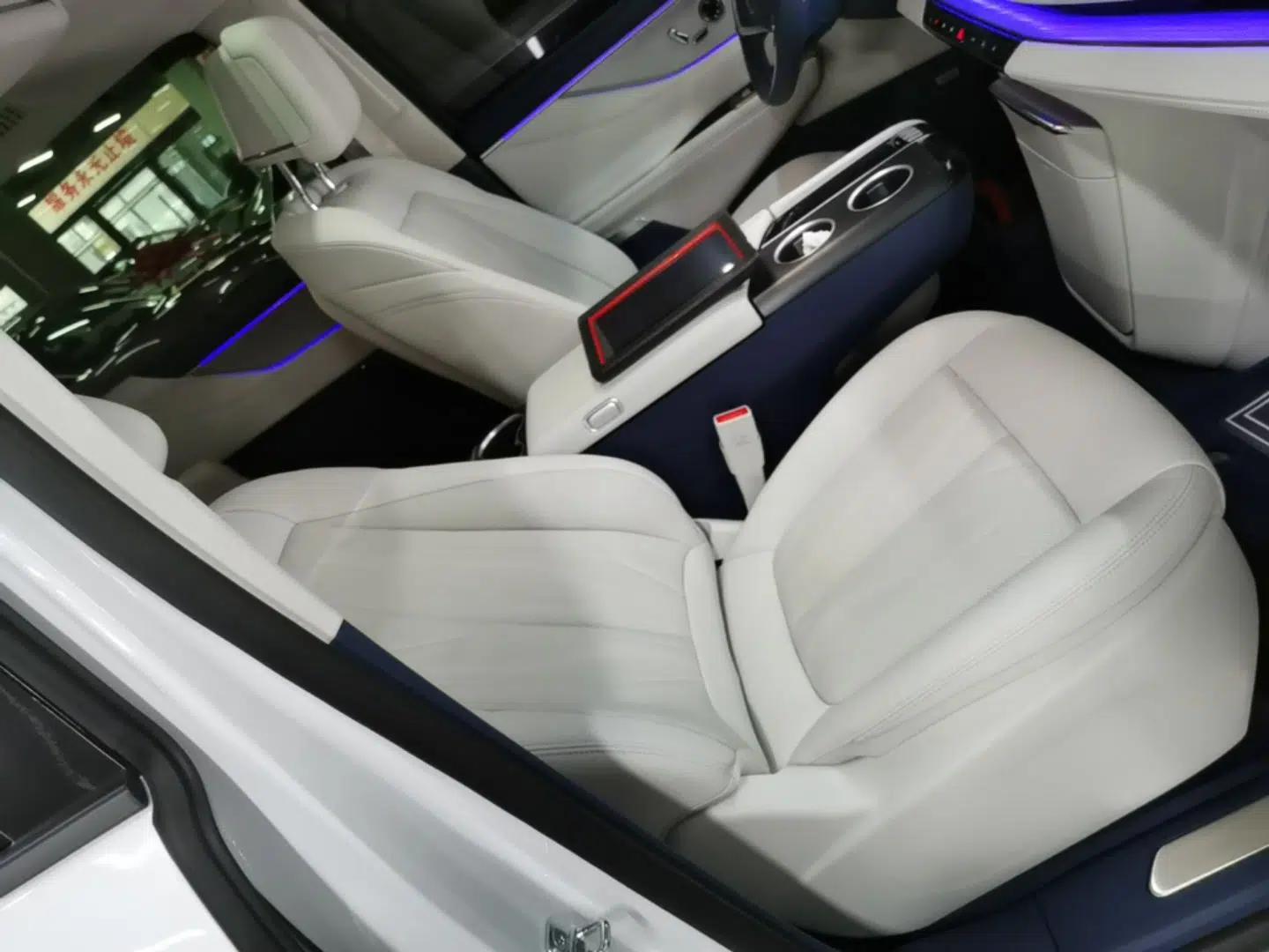 Buick GL8 New Energy 2024 Lu Zun Luxury Edition 7-Seater — миниатюра 19