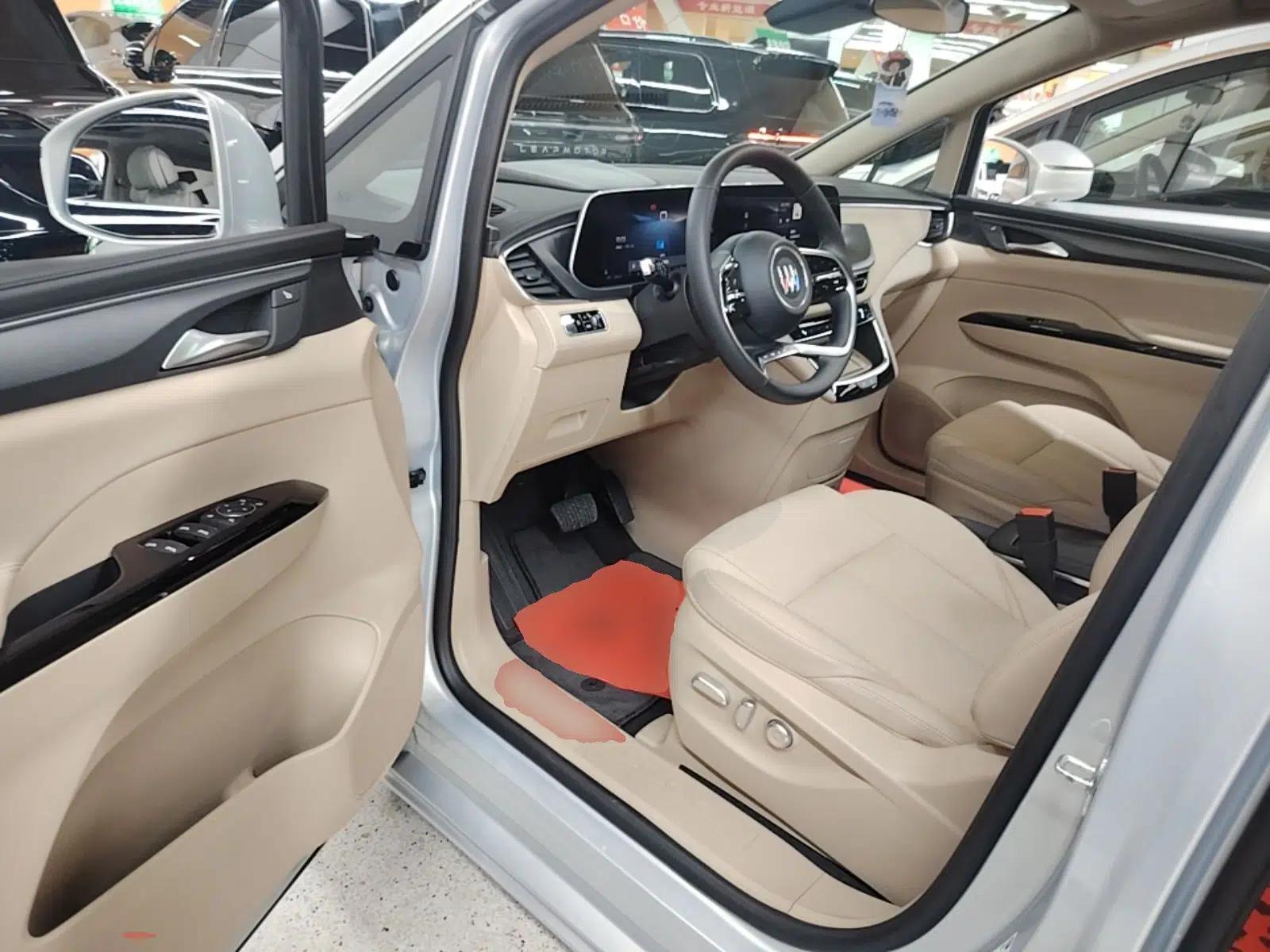 Buick GL8 New Energy 2025 Lu Shang Luxury Edition 7-Seater — миниатюра 18