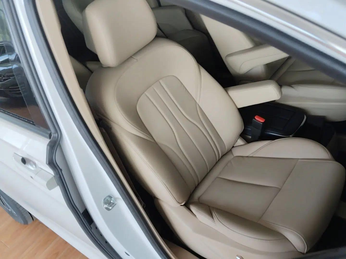Buick GL8 New Energy 2025 Lu Shang Luxury Edition 7-Seater — миниатюра 19