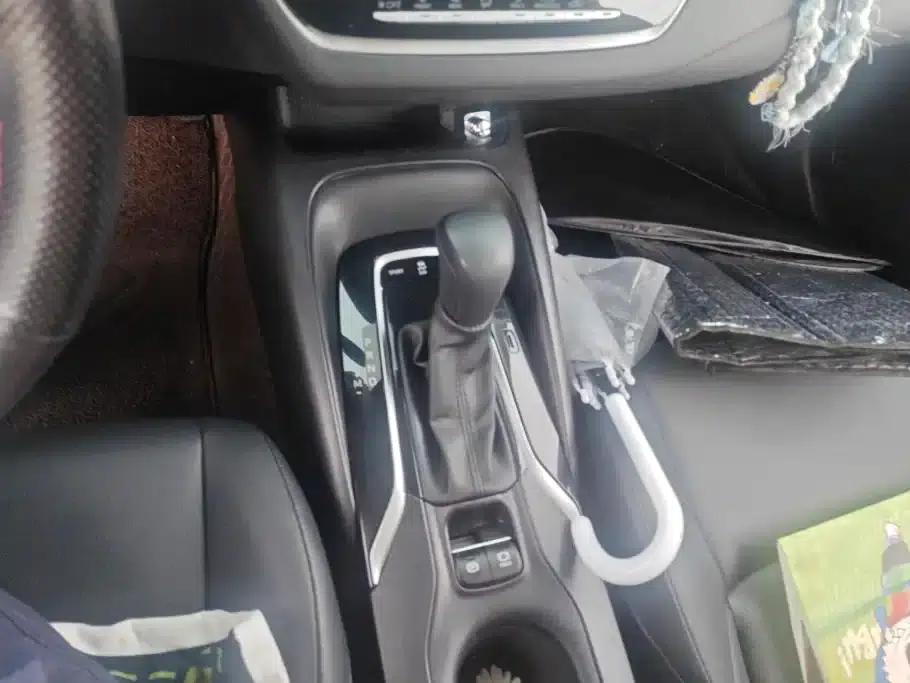 2021 Geely Lingshang 2.0L Luxury Edition — миниатюра 16