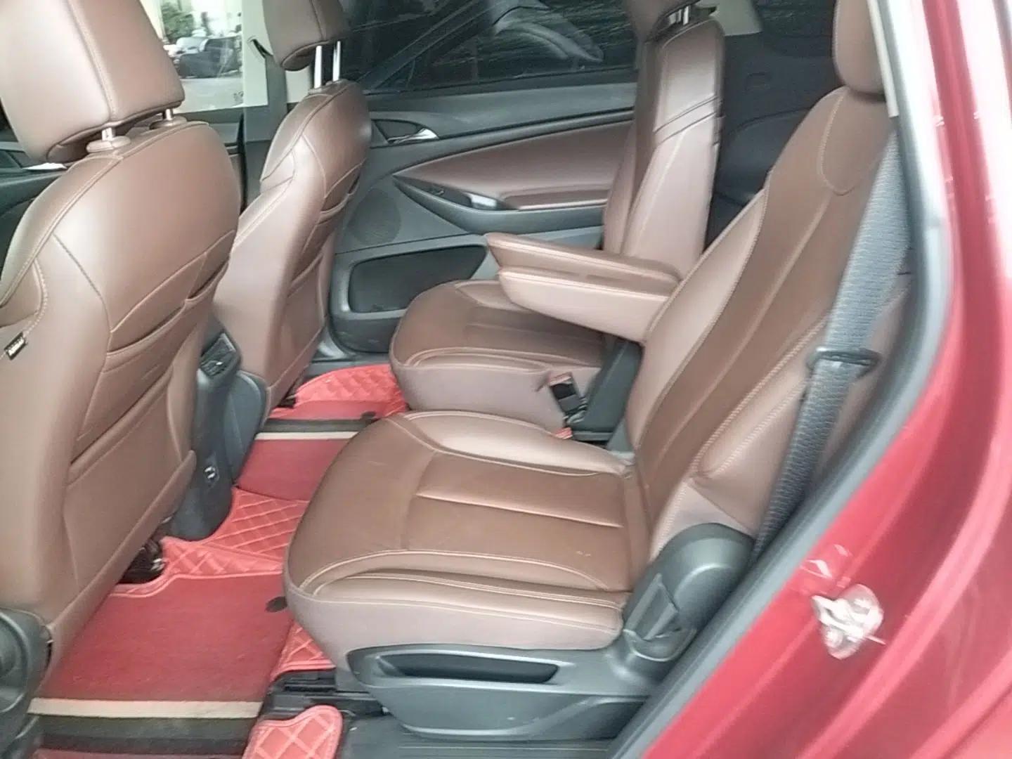 Buick GL6 2018 18T 6-Seater Prestige Model — миниатюра 20