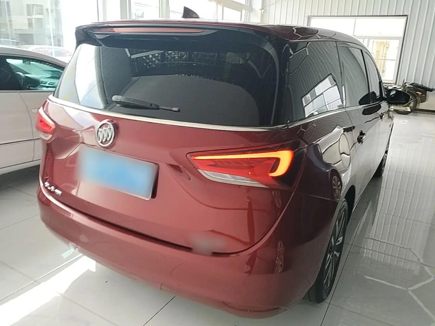 Buick GL6 2018 18T 6-Seater Prestige Model — миниатюра 6