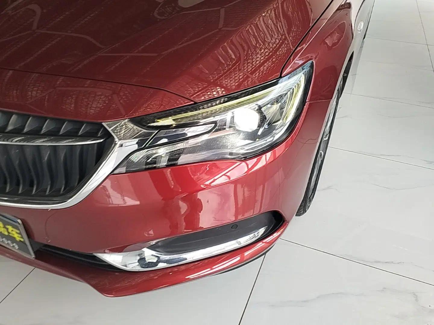 Buick GL6 2018 18T 6-Seater Prestige Model — миниатюра 8
