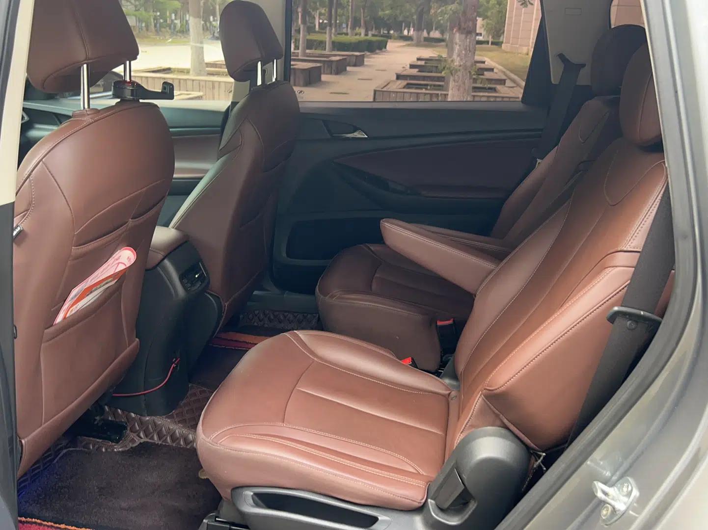 Buick GL6 2018 18T 6-Seater Prestige Model — миниатюра 11