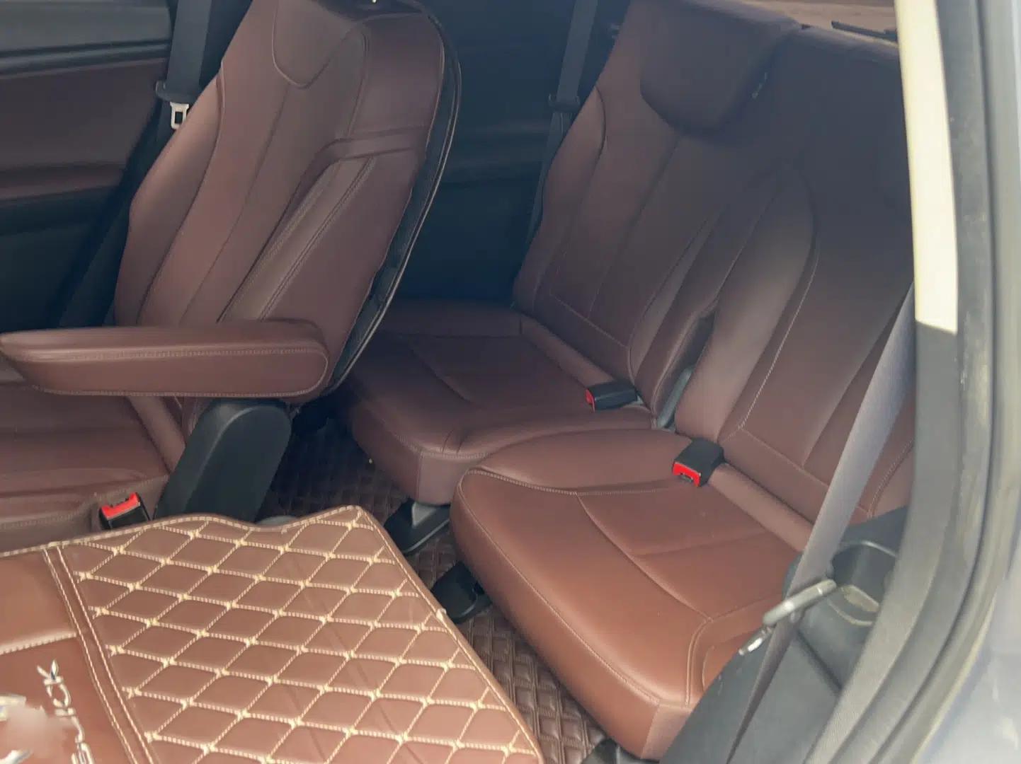 Buick GL6 2018 18T 6-Seater Prestige Model — миниатюра 12