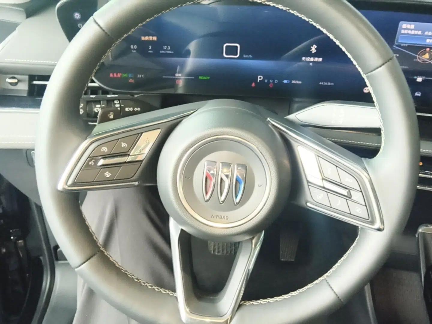 Buick E5 2023 Zhenxiang Standard Range Edition — миниатюра 13