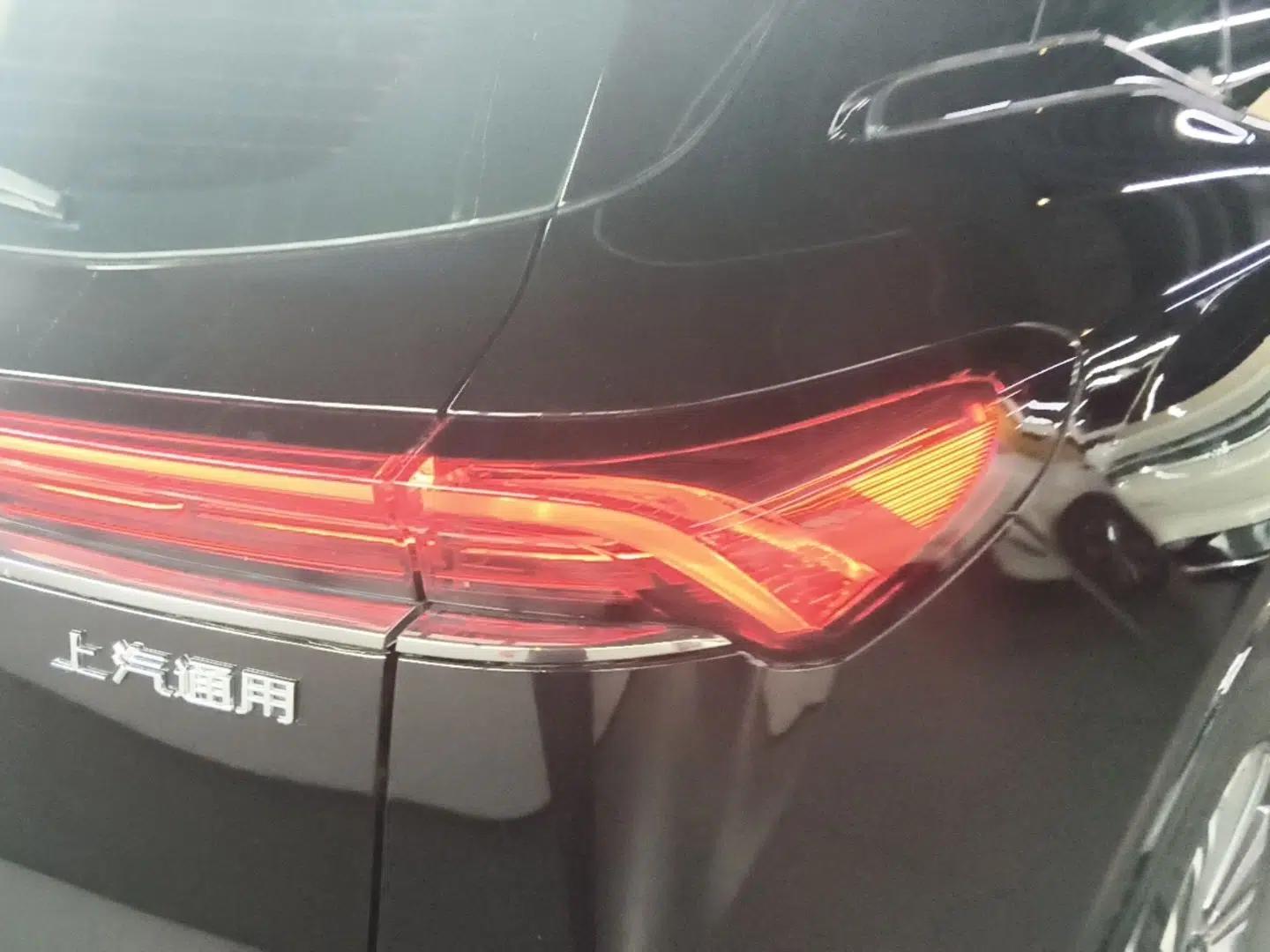 Buick E5 2023 Zhenxiang Standard Range Edition — миниатюра 9