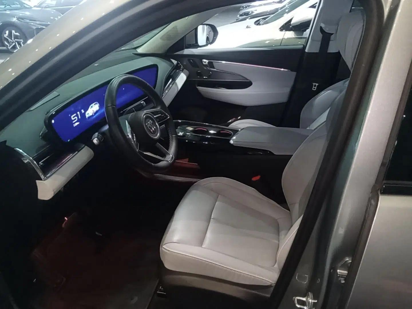 Buick E5 2023 Zhenxiang Standard Range Edition — миниатюра 17