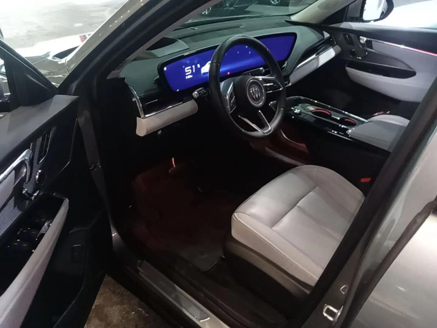 Buick E5 2023 Zhenxiang Standard Range Edition — миниатюра 18