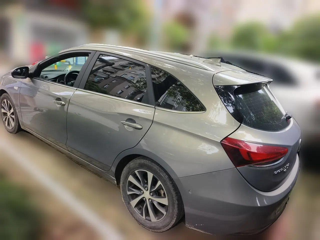 Buick Excelle GX 2018 18T Automatic Elite Model — миниатюра 4