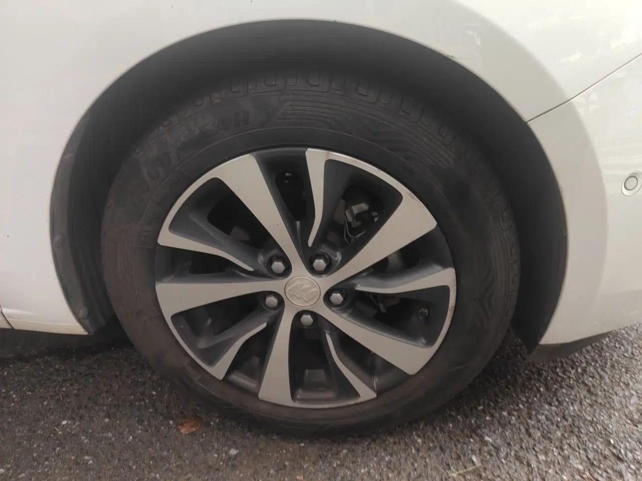 Buick Excelle GX 2018 18T Automatic Elite Model — миниатюра 8