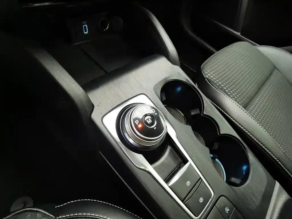 2019 Ford Focus Sedan EcoBoost 180 Automatic Trend Edition — миниатюра 13