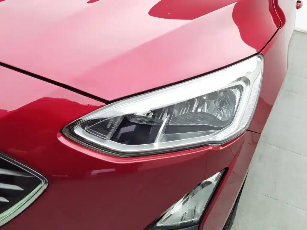2019 Ford Focus Sedan EcoBoost 180 Automatic Trend Edition — миниатюра 7