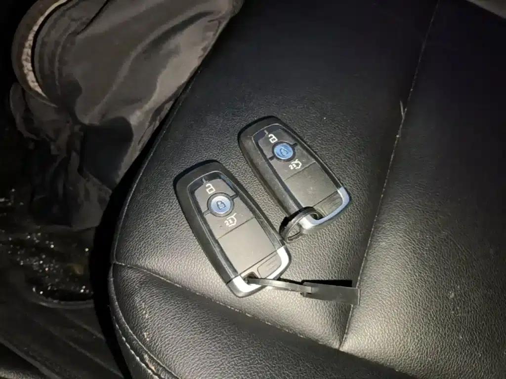 Ford Focus 2020 Sedan 1.5L Automatic Sport Edition — миниатюра 9