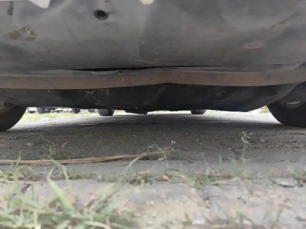 Ford Focus 2012 Hatchback 1.6L Automatic Fashion Edition — миниатюра 25
