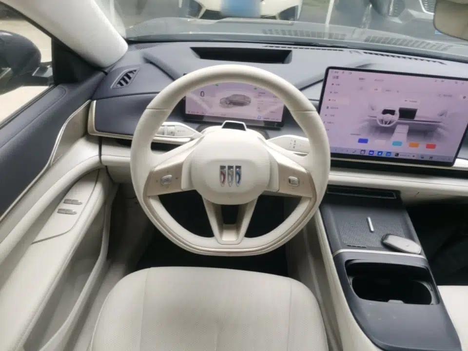 Buick L7 2025 Model Aivia — миниатюра 13