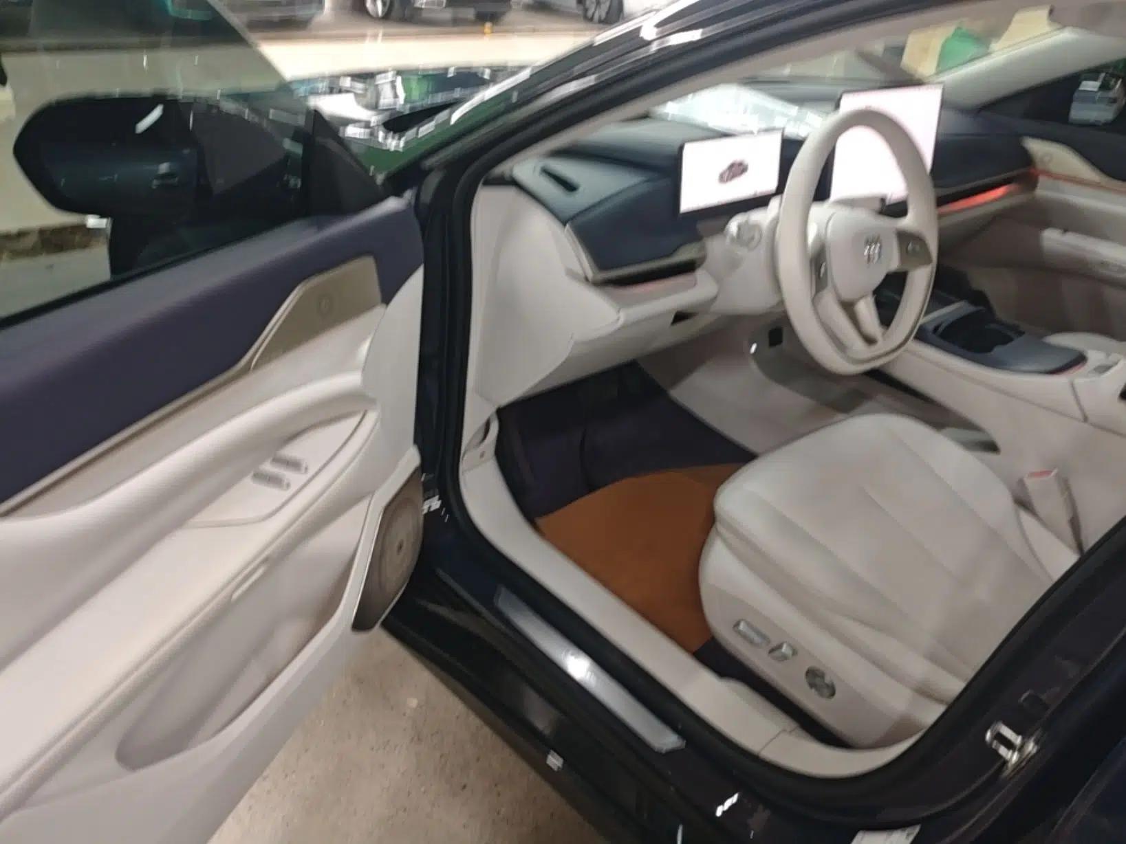 Buick L7 2025 Model Aivia — миниатюра 18