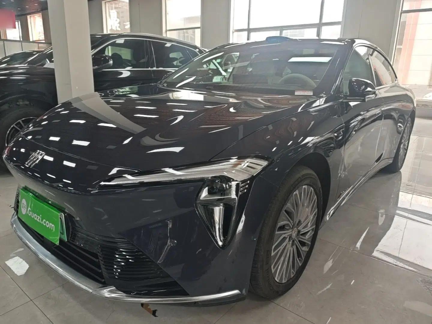 Buick L7 2025 Model Aivia — миниатюра 1