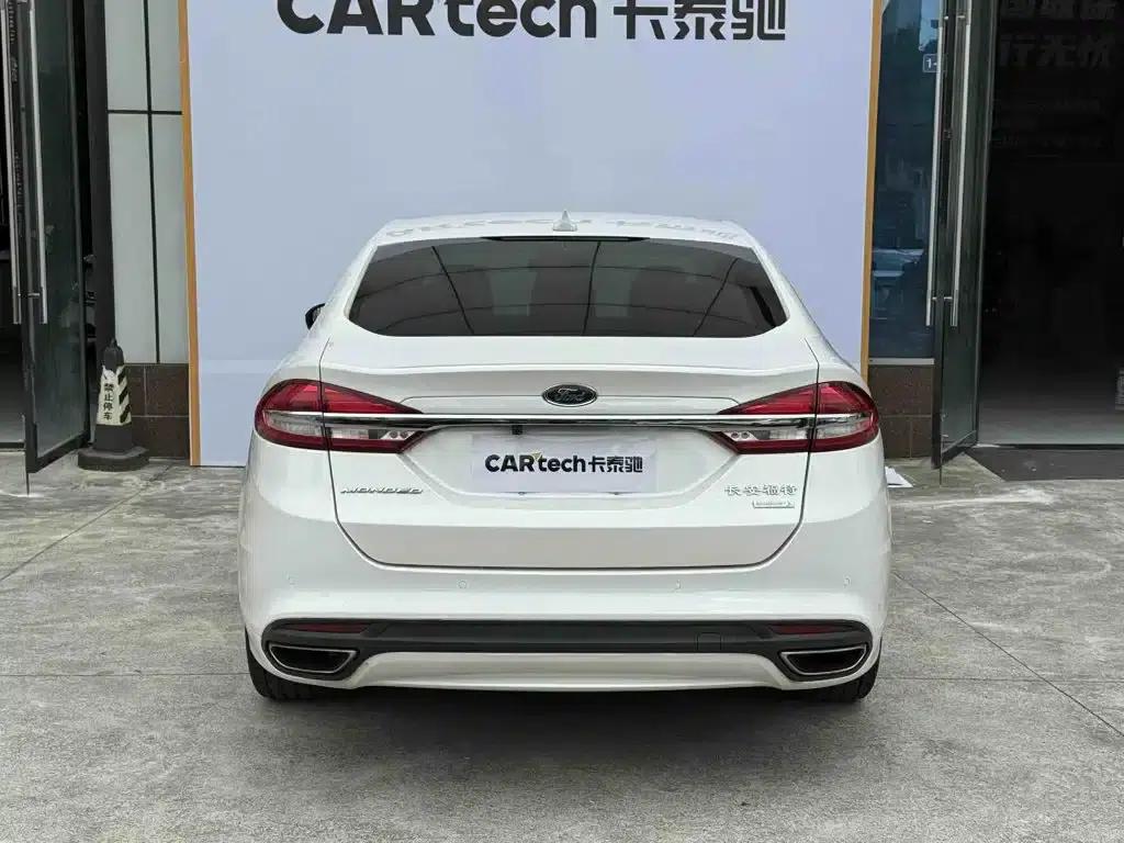 2017 Ford Mondeo EcoBoost 180 Fashion Edition — миниатюра 15
