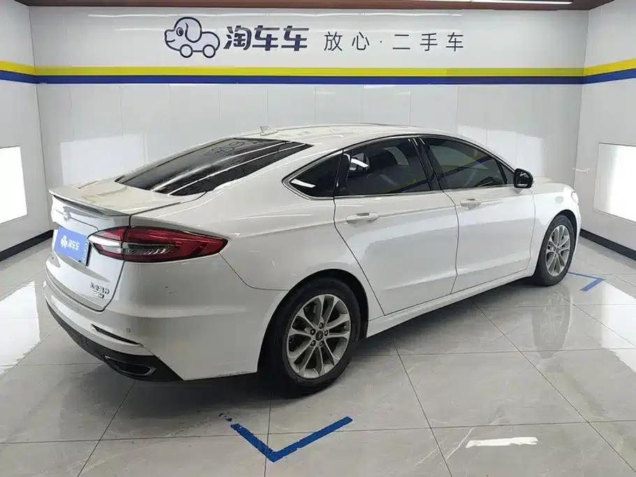2020 Ford Mondeo EcoBoost 200 Fashion Edition — миниатюра 3