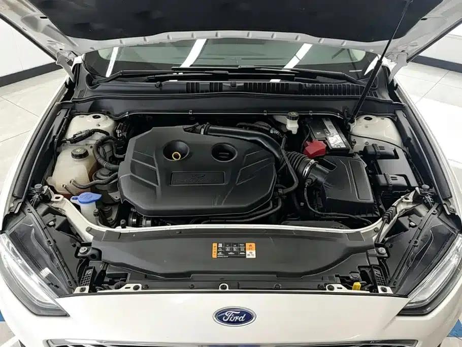 2020 Ford Mondeo EcoBoost 200 Fashion Edition — миниатюра 10