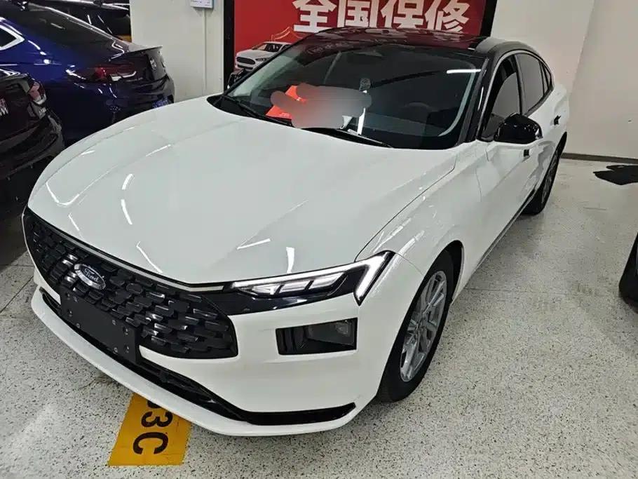 2023 Ford Mondeo EcoBoost 245 Luxury — миниатюра 1