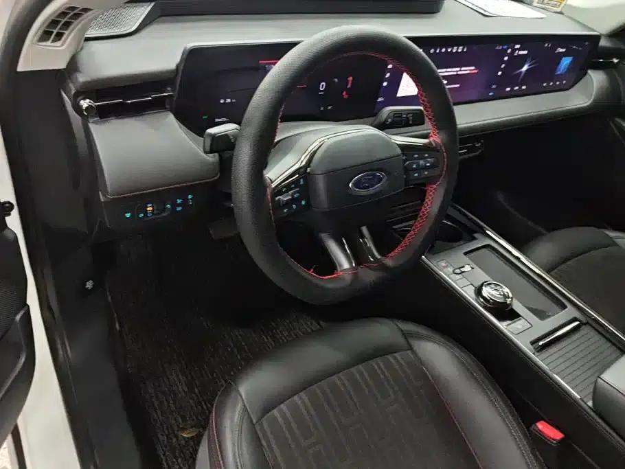 2023 Ford Mondeo EcoBoost 245 Luxury — миниатюра 12