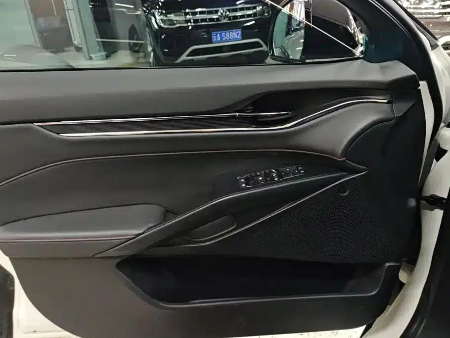 2023 Ford Mondeo EcoBoost 245 Luxury — миниатюра 7