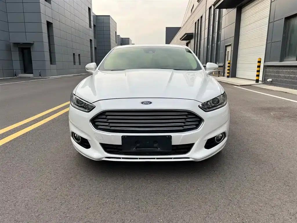 2013 Ford Mondeo 2.0L GTDi200 Fashion Edition — миниатюра 2