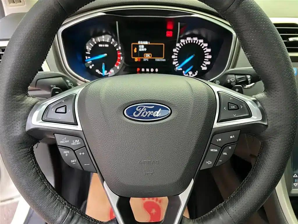 2013 Ford Mondeo 2.0L GTDi200 Fashion Edition — миниатюра 13