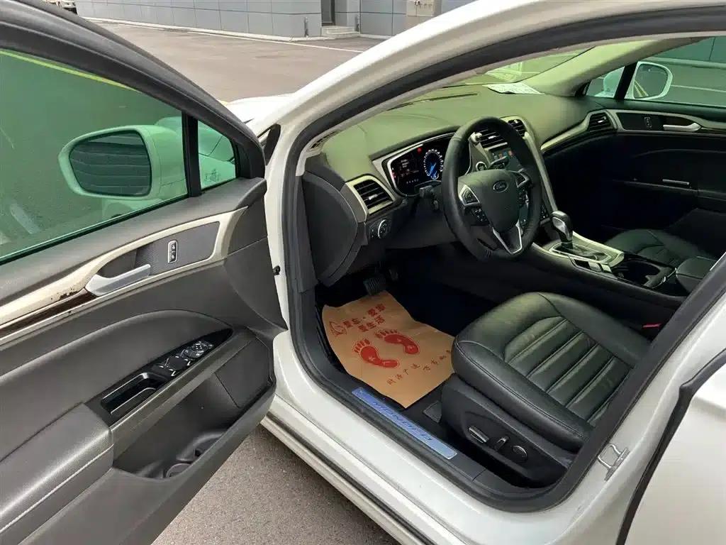 2013 Ford Mondeo 2.0L GTDi200 Fashion Edition — миниатюра 6