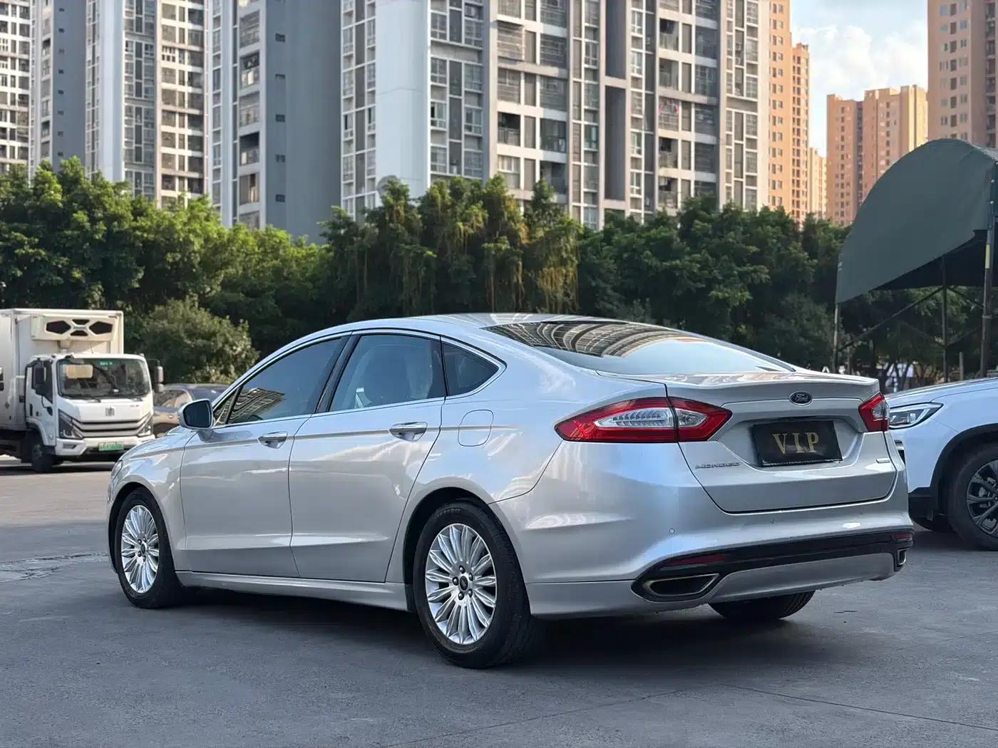 2013 Ford Mondeo 2.0L GTDi200 Fashion Edition — миниатюра 12
