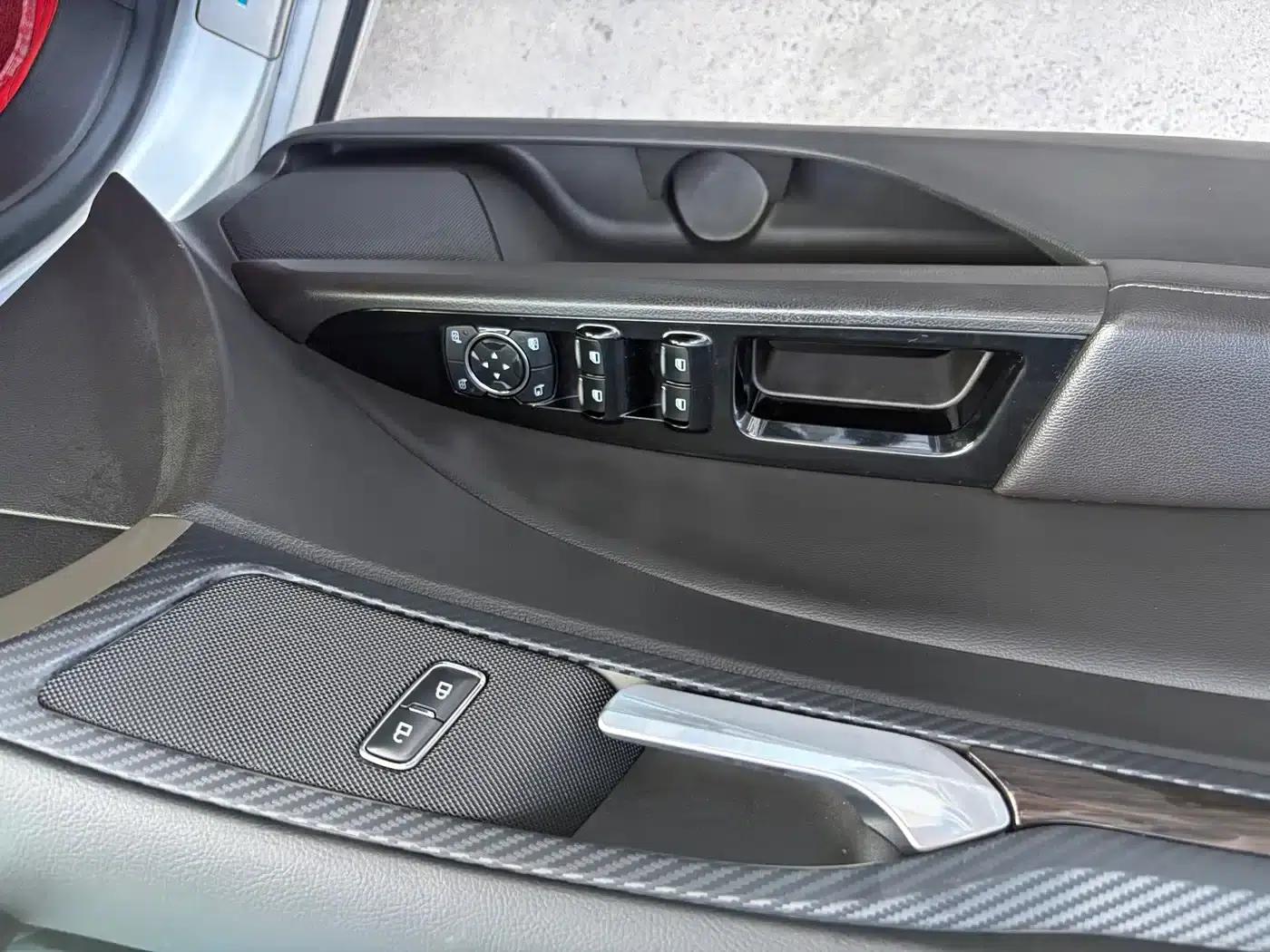 2013 Ford Mondeo 2.0L GTDi200 Fashion Edition — миниатюра 6