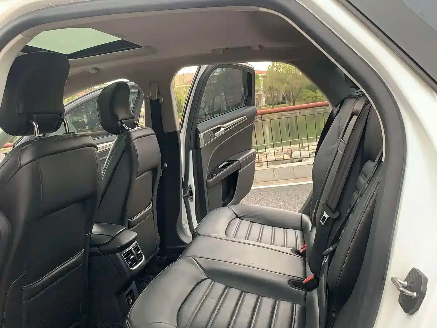 2013 Ford Mondeo 2.0L GTDi200 Luxury — миниатюра 13