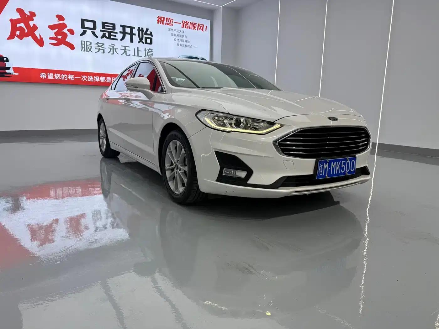2020 Ford Mondeo EcoBoost 200 Fashion Edition — миниатюра 3
