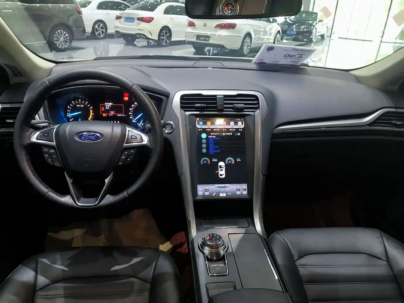 2017 Ford Mondeo EcoBoost 200 Fashion Edition — миниатюра 5