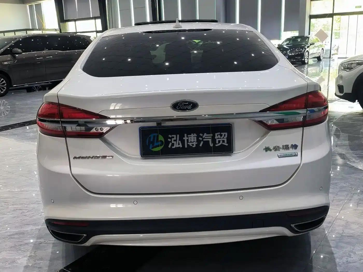 2017 Ford Mondeo EcoBoost 200 Fashion Edition — миниатюра 10