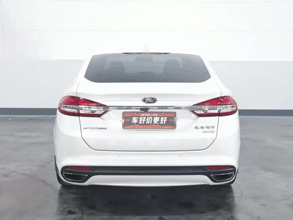 2017 Ford Mondeo EcoBoost 180 Fashion Edition — миниатюра 4