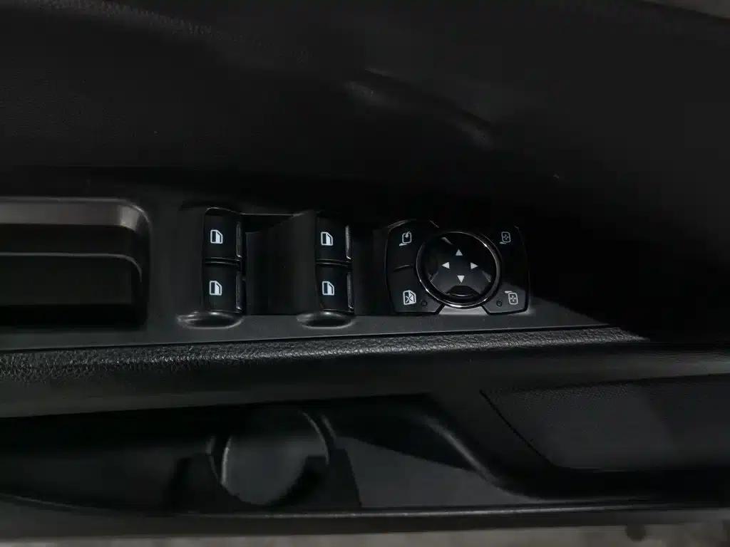 2017 Ford Mondeo EcoBoost 180 Fashion Edition — миниатюра 9