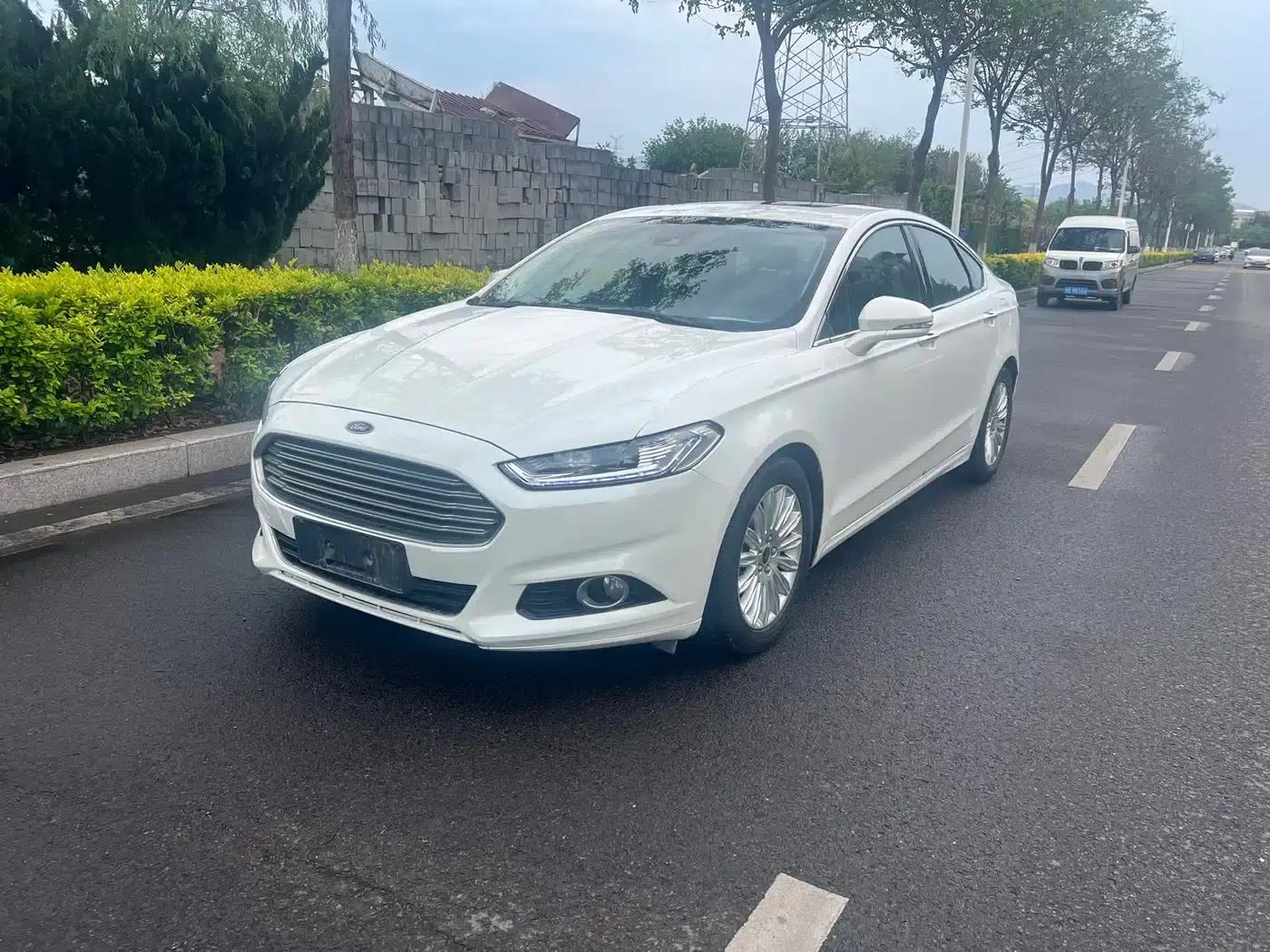 2013 Ford Mondeo 2.0L GTDi200 Fashion Edition — миниатюра 1