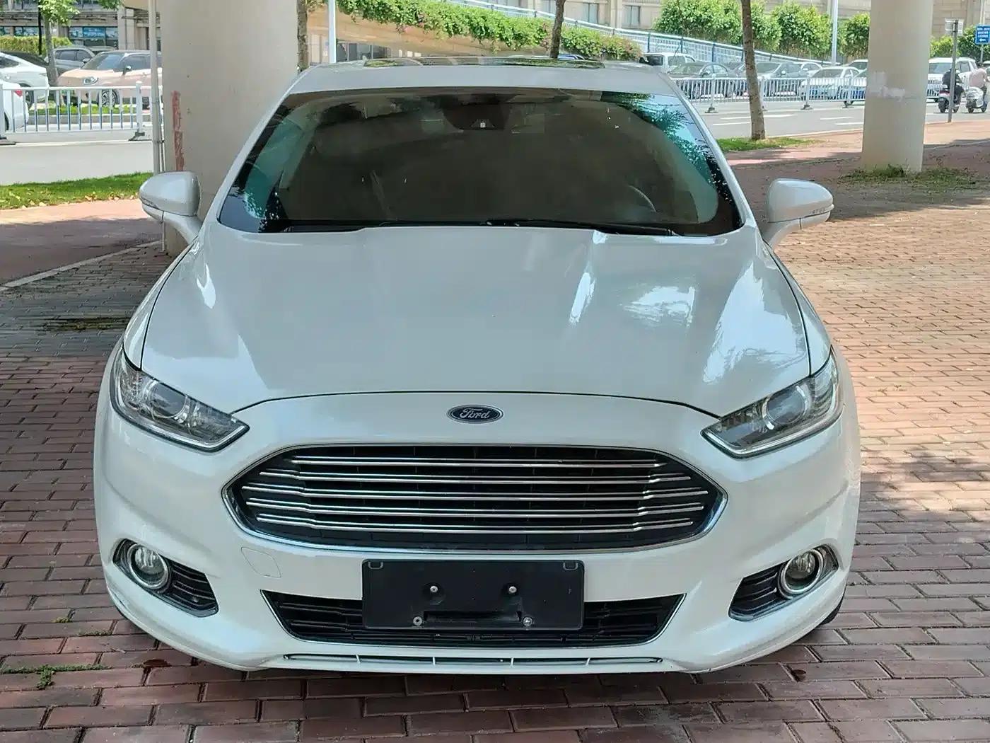 2013 Ford Mondeo 2.0L GTDi200 Fashion Edition — миниатюра 2