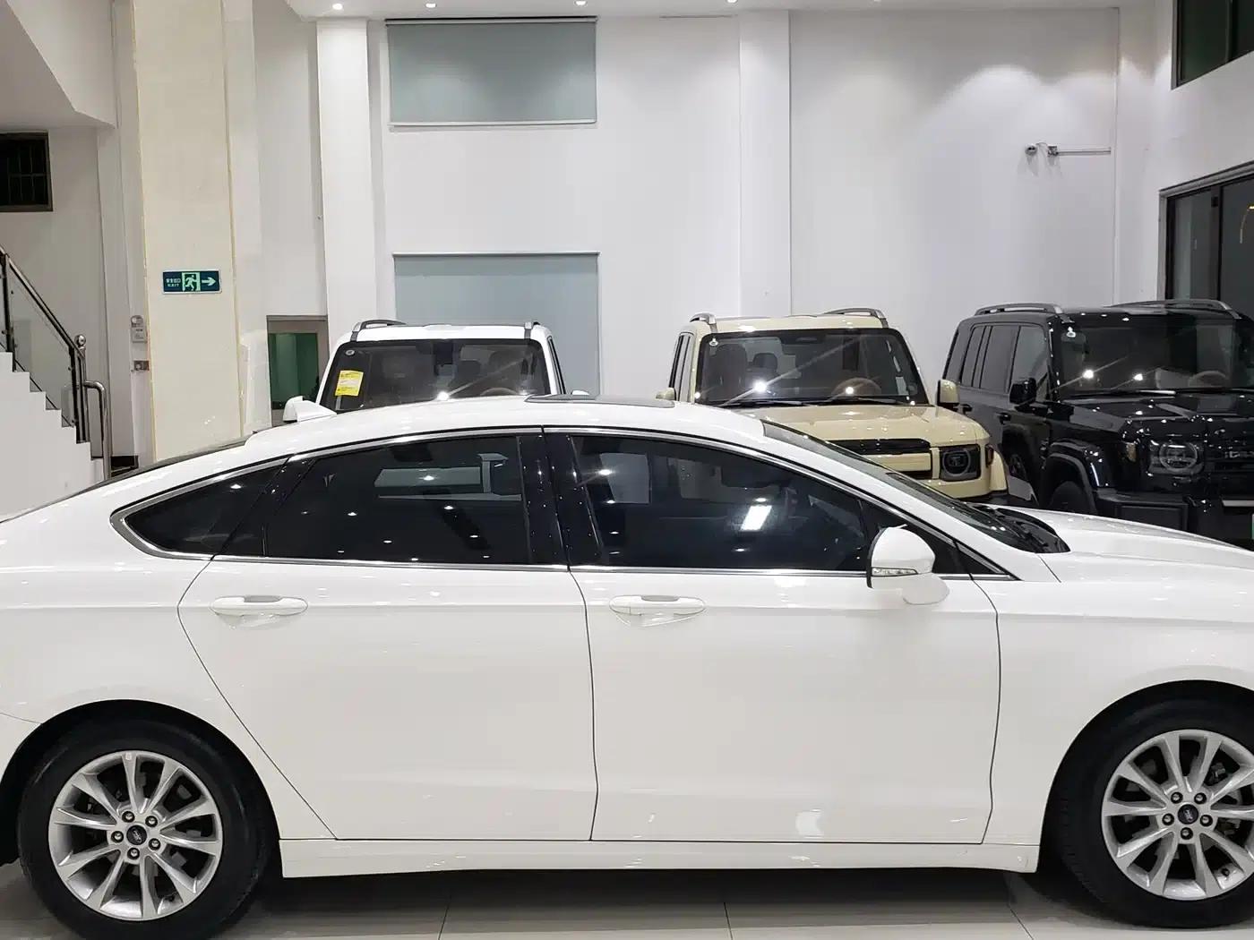 2018 Ford Mondeo EcoBoost 180 Fashion Edition — миниатюра 12