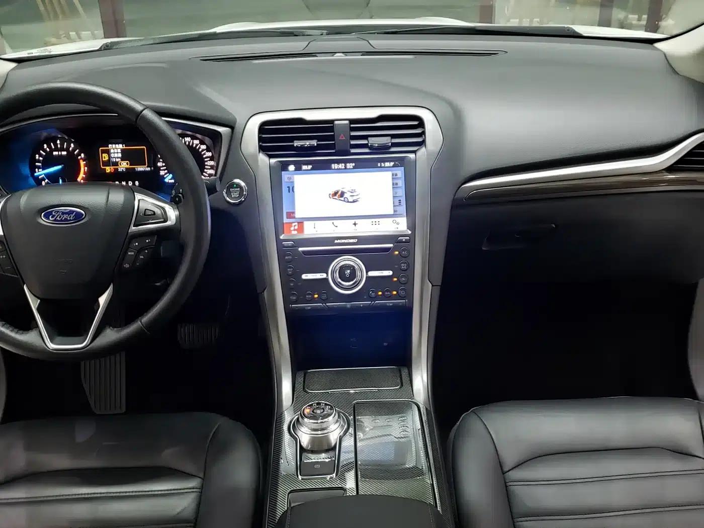 2018 Ford Mondeo EcoBoost 180 Fashion Edition — миниатюра 4